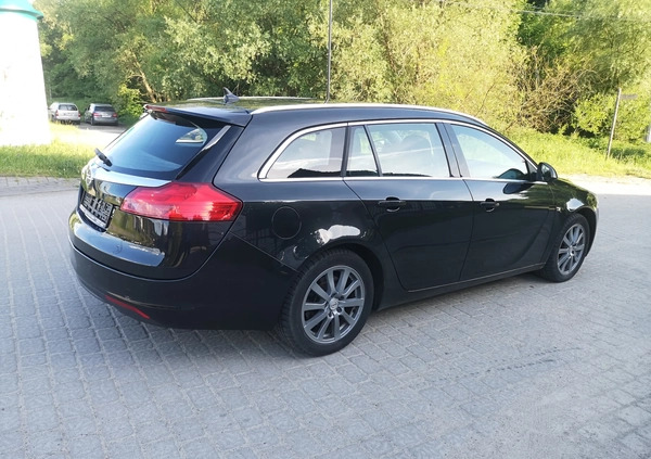 Opel Insignia cena 17900 przebieg: 279350, rok produkcji 2010 z Rymanów małe 277